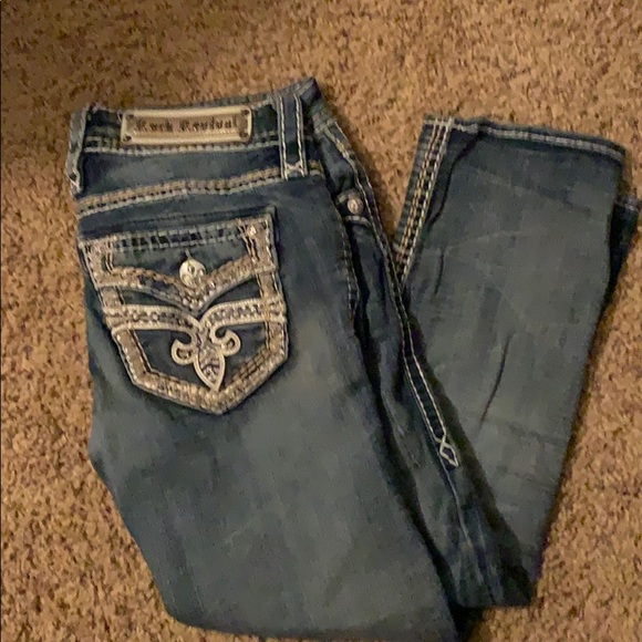 The cutest Capris - Picture 2 of 4